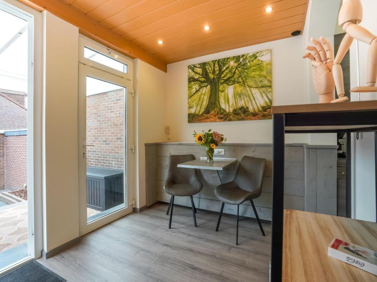 فيلا Terraced House In Kerkrade With A Garden المظهر الخارجي الصورة