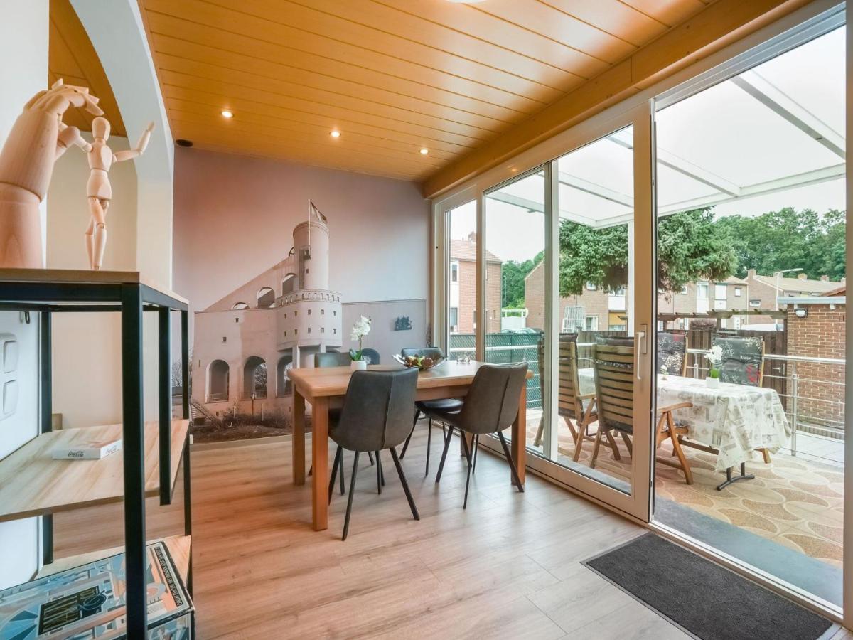 فيلا Terraced House In Kerkrade With A Garden المظهر الخارجي الصورة